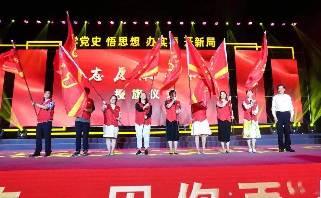 逃离诡异的古庙